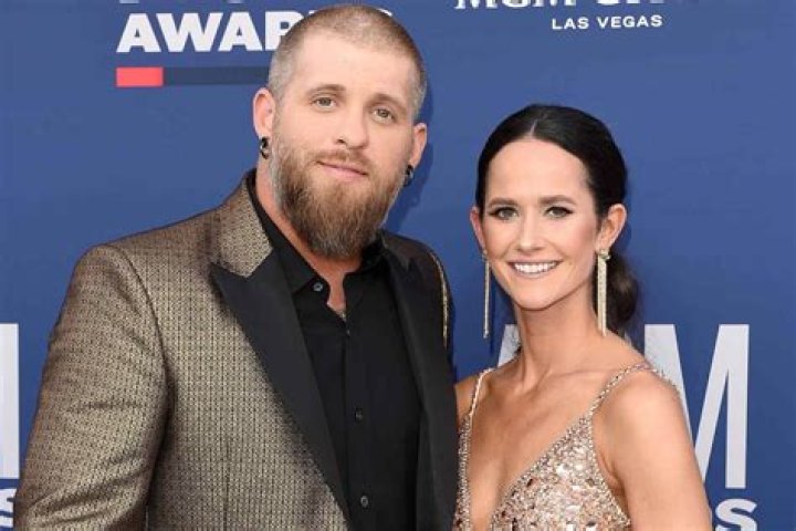 Brantley Gilbert – Biography, Married, Wife, Age, Net worth, Height